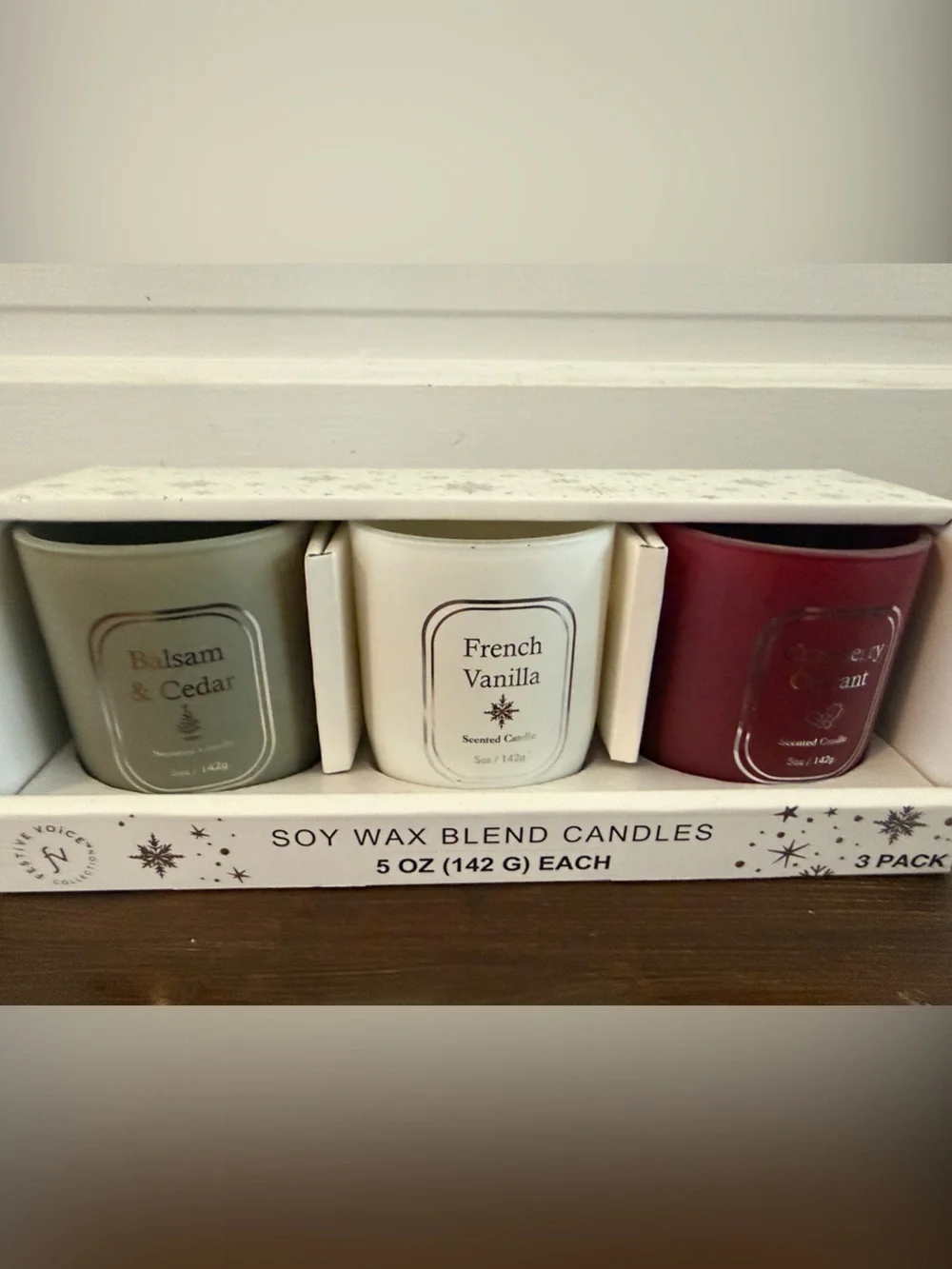 🎄 Festive Voice Collection soy wax candles NWT